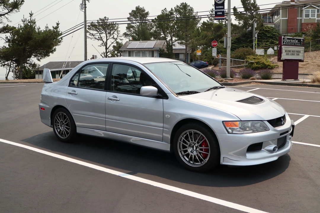 2006 Mitsubishi Lancer Evolution IX 8th Gen - Image 13 of 31