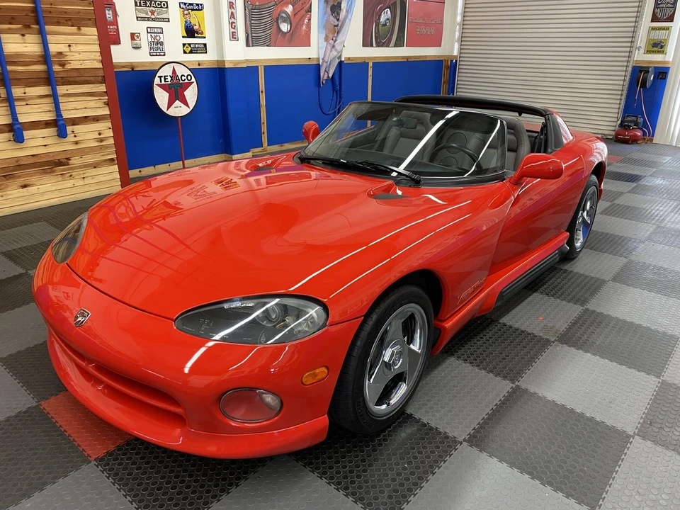 1994 Dodge Viper 1st Gen - Image 14 of 31