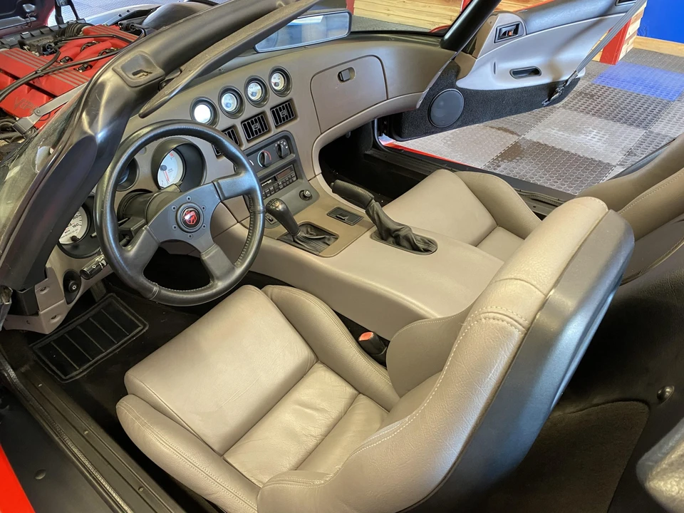 1994 Dodge Viper 1st Gen - Image 24 of 31