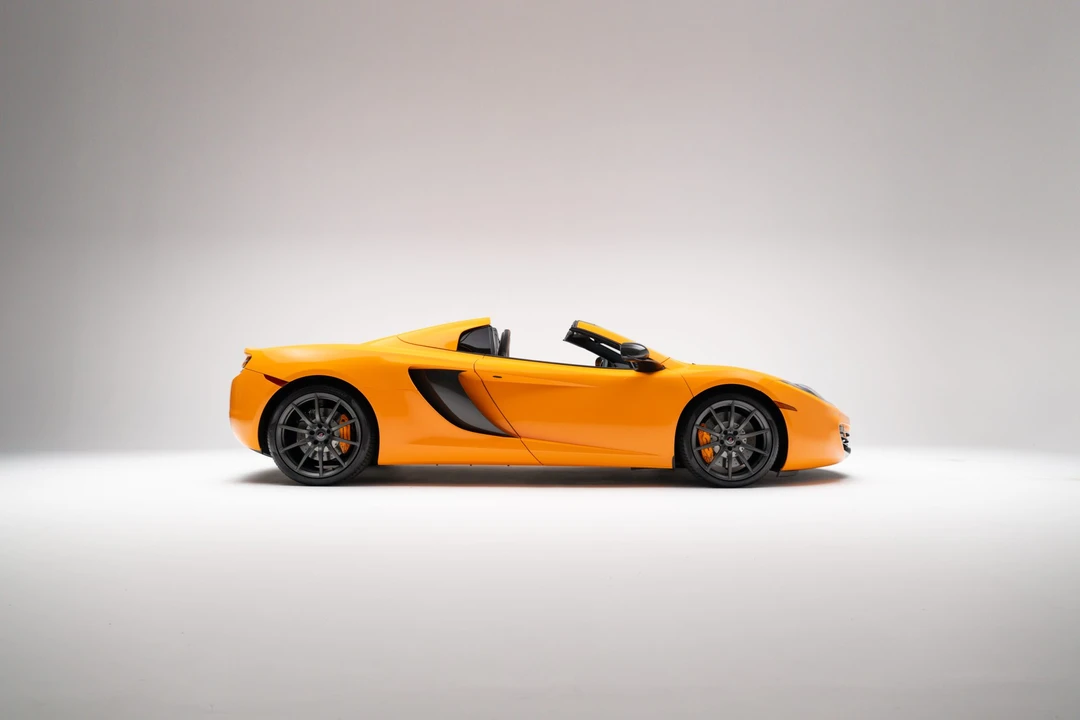 2013 McLaren MP4-12C Spider - Image 21 of 31