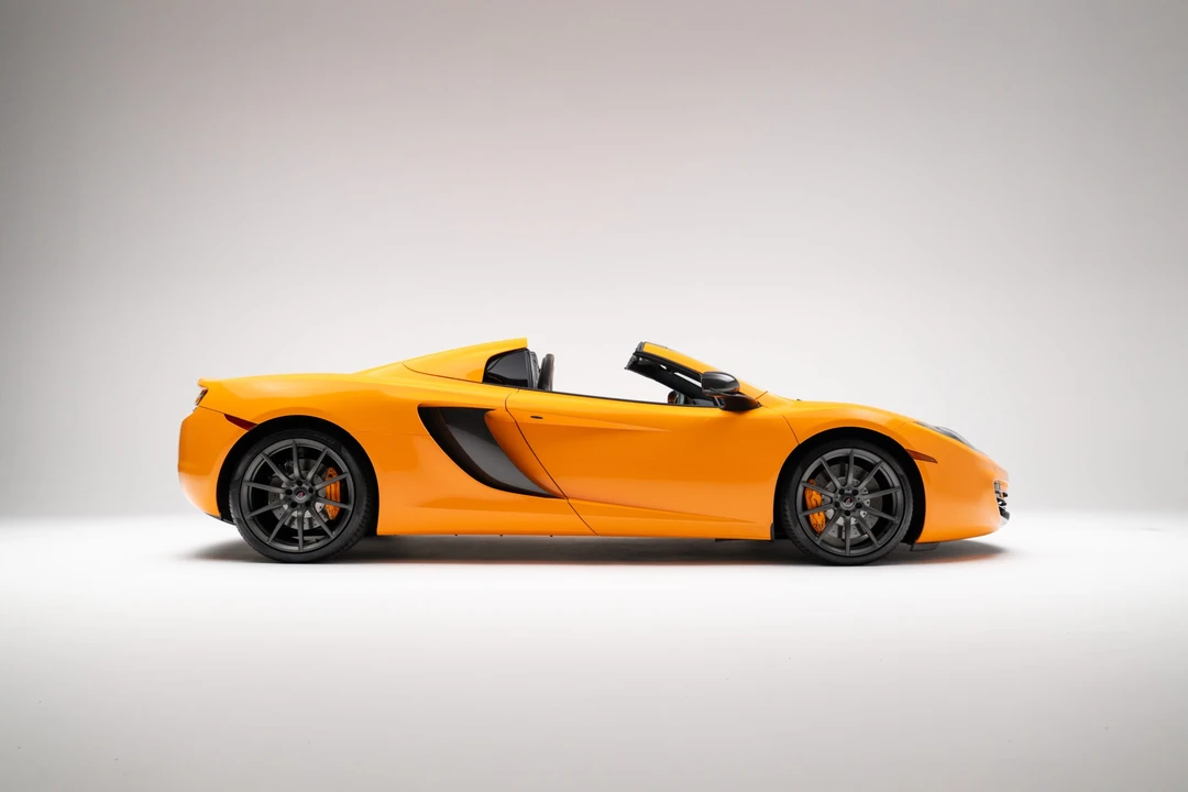 2013 McLaren MP4-12C Spider - Image 22 of 31