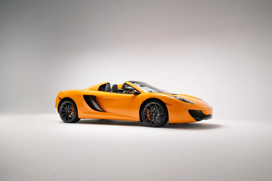 2013 McLaren MP4-12C Spider - Image 25 of 31