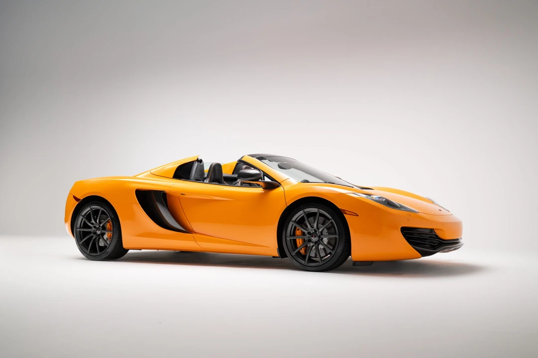 2013 McLaren MP4-12C Spider - Image 26 of 31