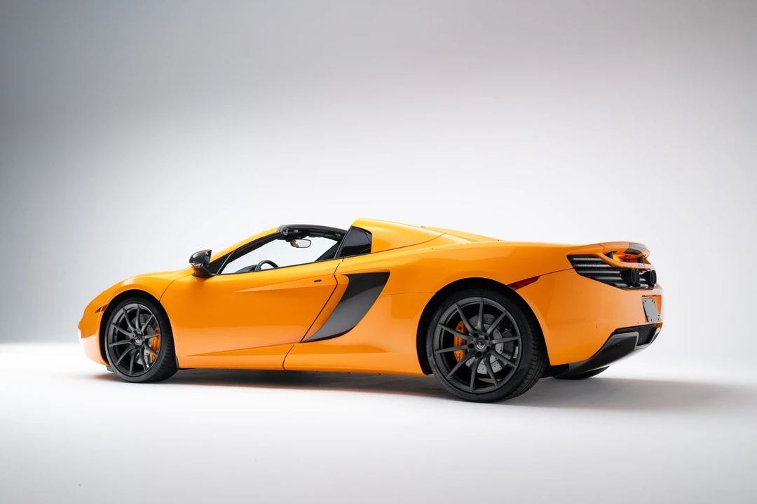 2013 McLaren MP4-12C Spider - Image 10 of 31