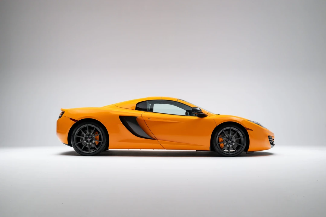 2013 McLaren MP4-12C Spider - Image 19 of 31