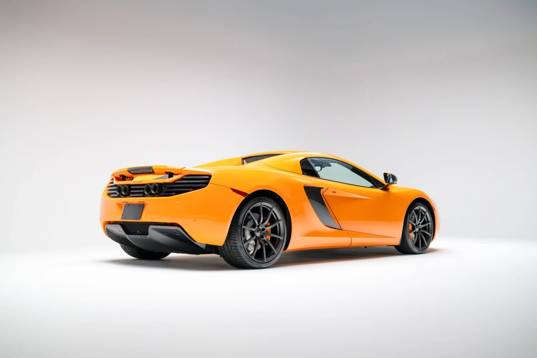 2013 McLaren MP4-12C Spider - Image 16 of 31