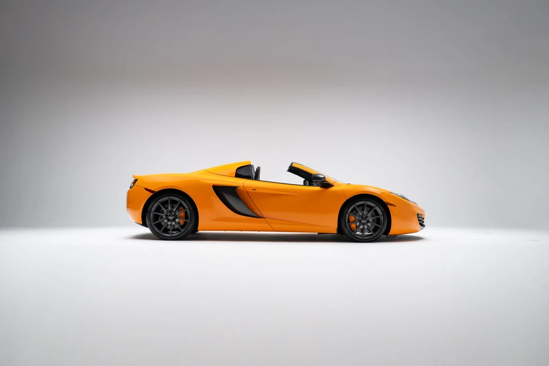 2013 McLaren MP4-12C Spider - Image 24 of 31