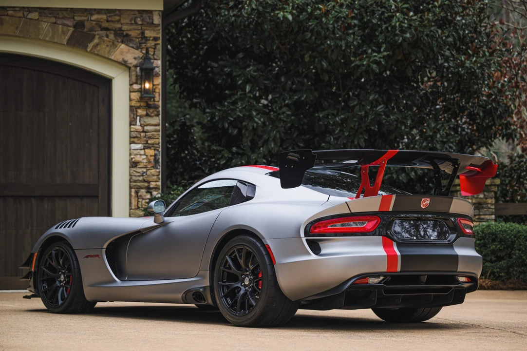 2016 Dodge Viper ACR 5th Gen - Image 6 of 31