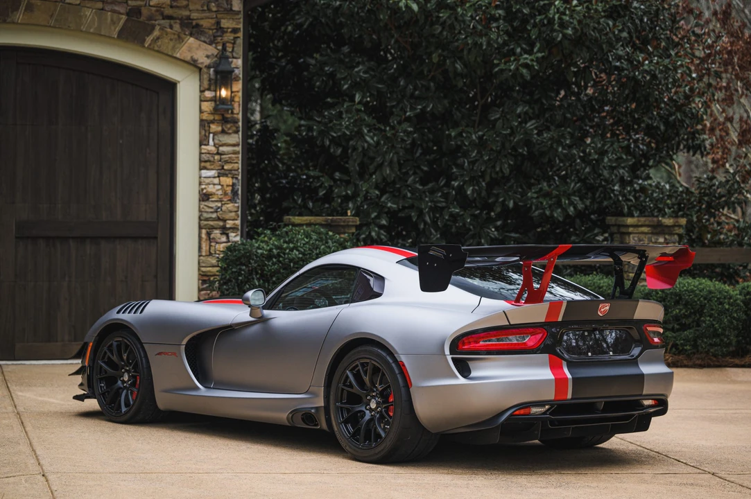 2016 Dodge Viper ACR 5th Gen - Image 7 of 31