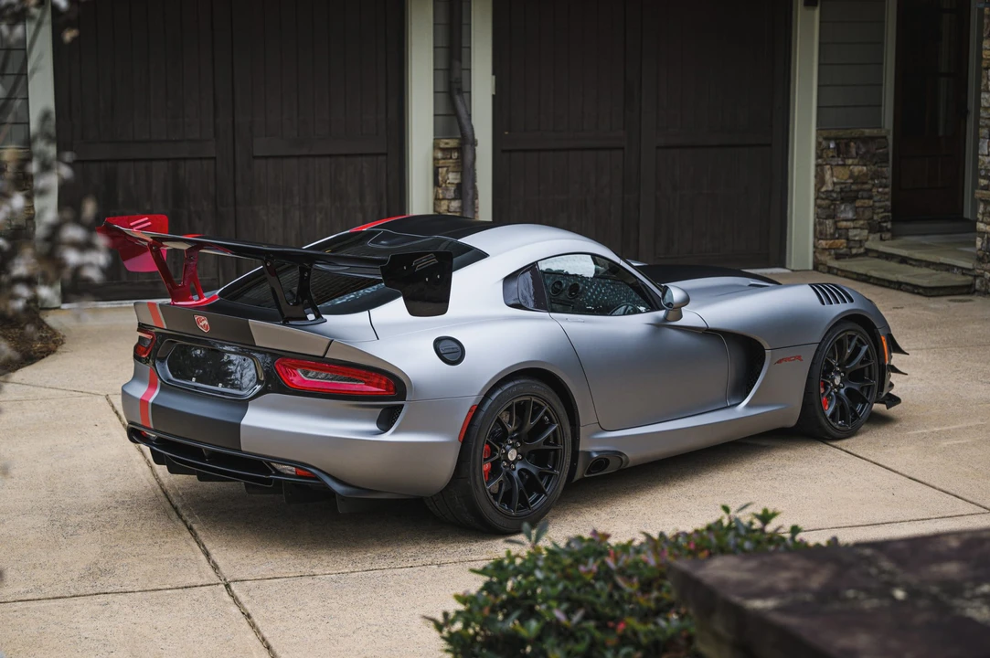 2016 Dodge Viper ACR 5th Gen - Image 12 of 31