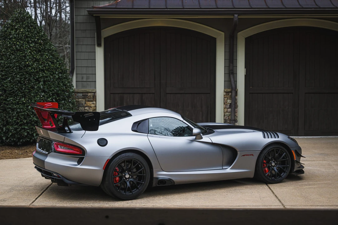 2016 Dodge Viper ACR 5th Gen - Image 13 of 31