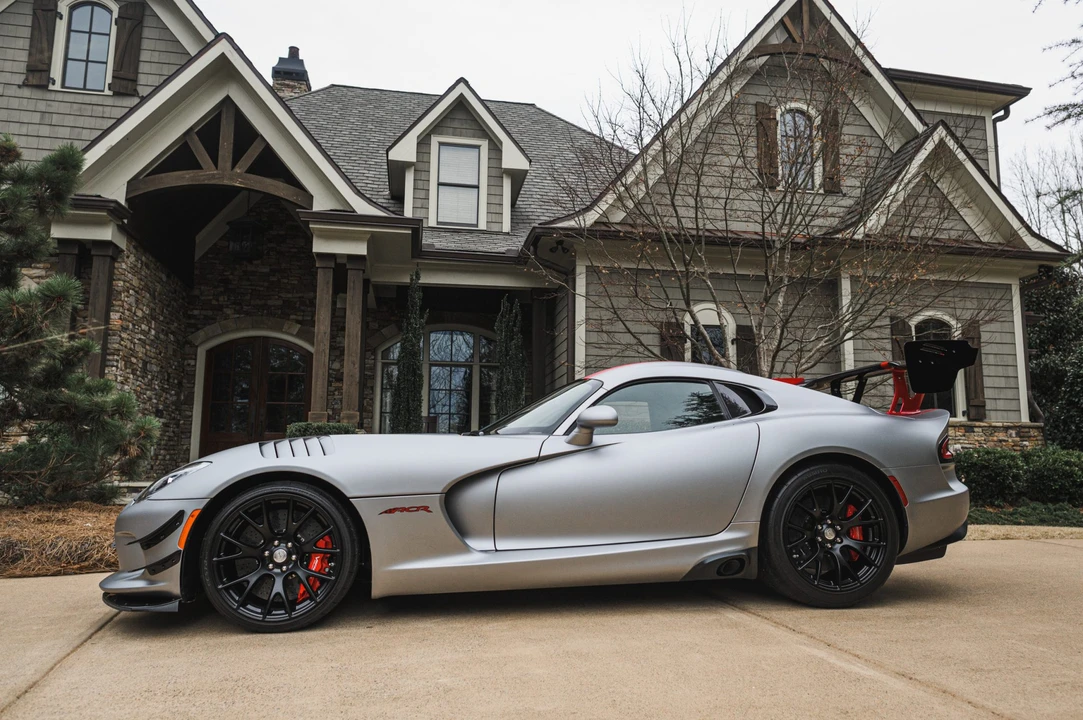 2016 Dodge Viper ACR 5th Gen - Image 17 of 31