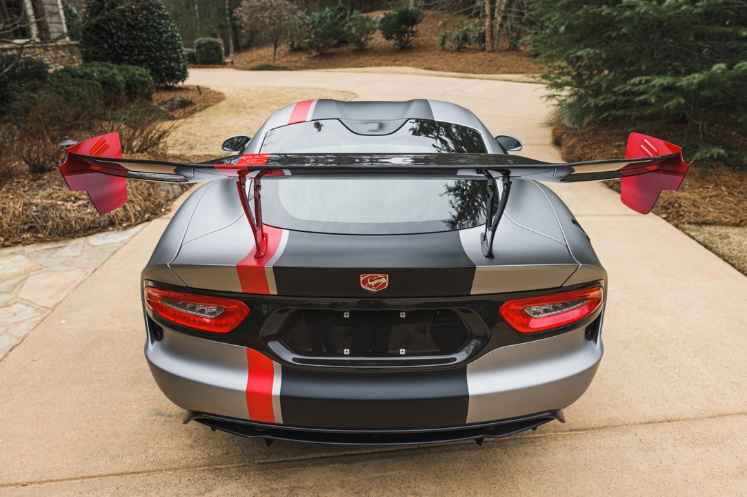 2016 Dodge Viper ACR 5th Gen - Image 27 of 31
