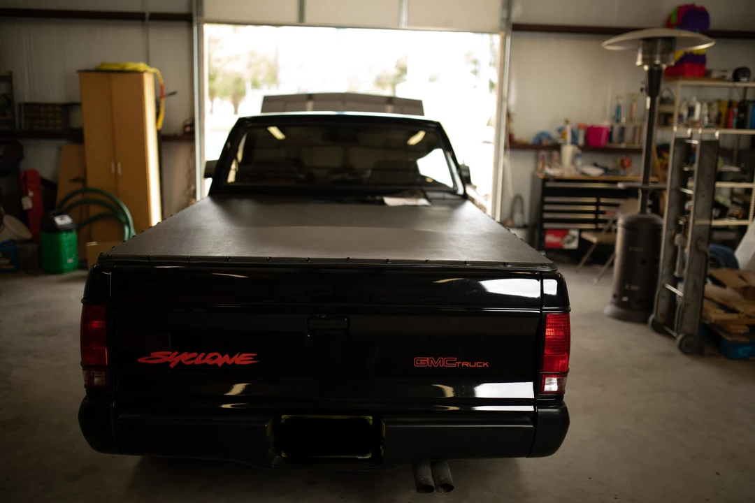 1991 GMC Syclone - Image 25 of 31