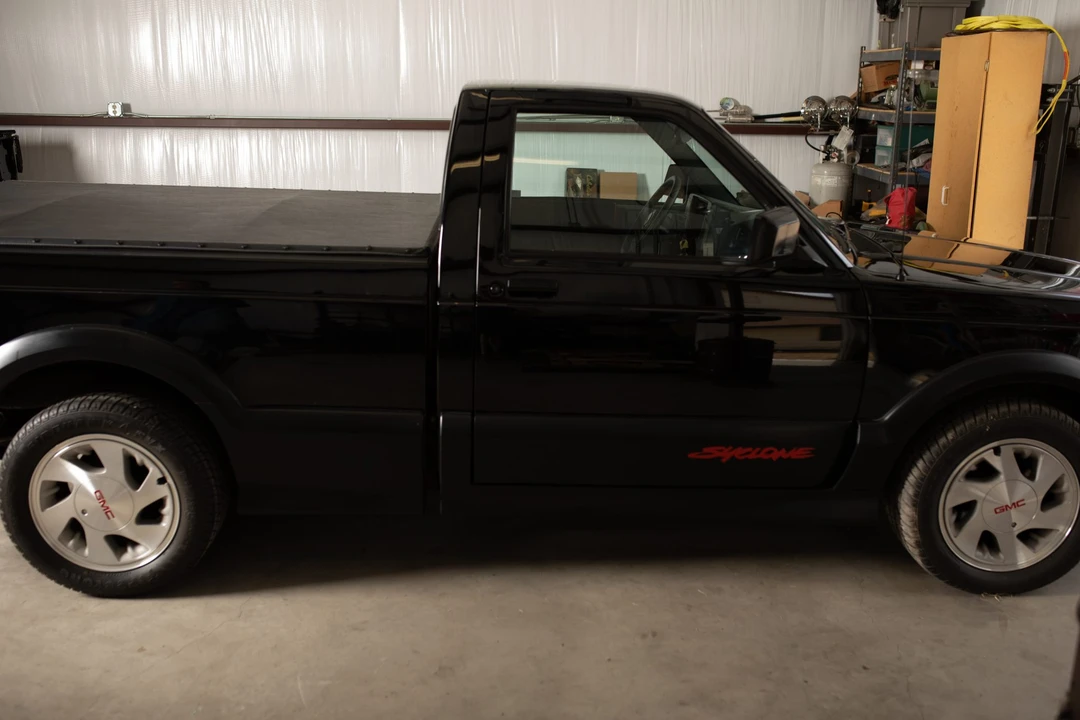 1991 GMC Syclone - Image 20 of 31