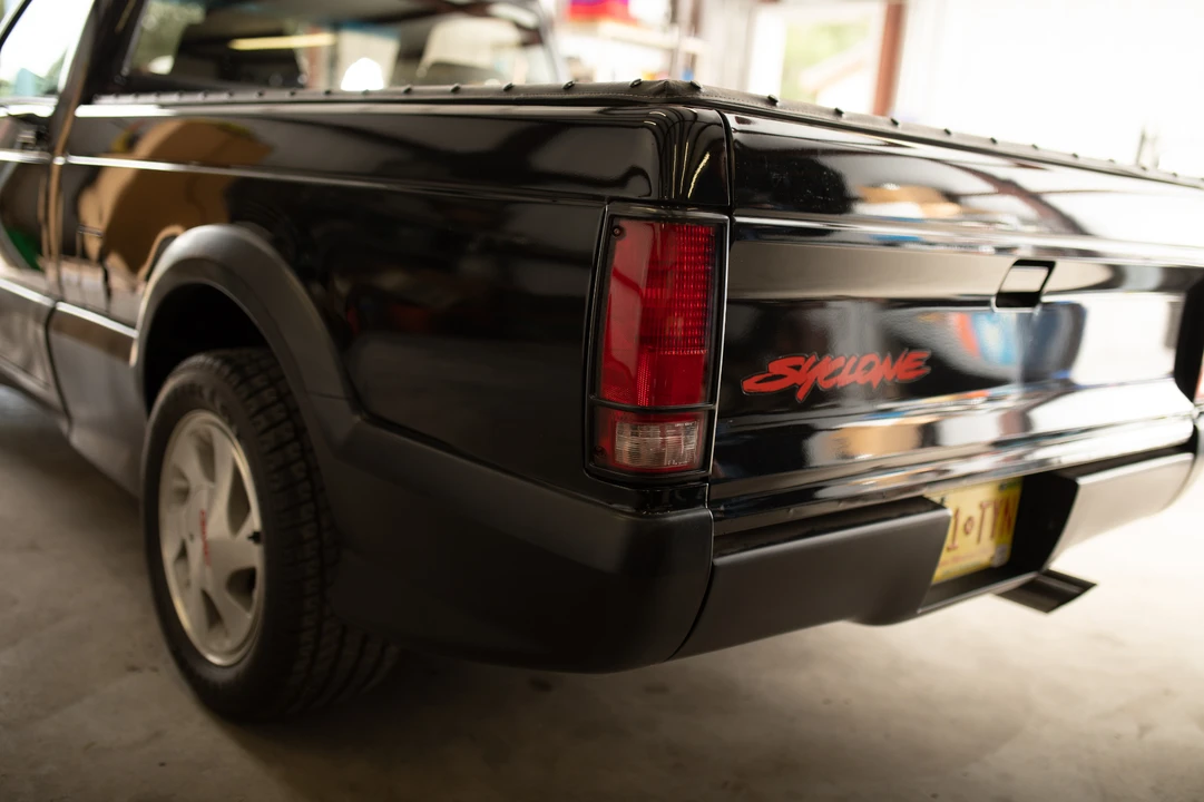 1991 GMC Syclone - Image 26 of 31