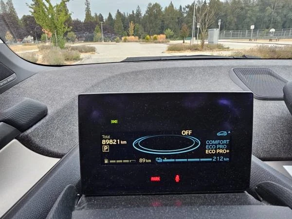 2018 BMW i3 - Image 19 of 20