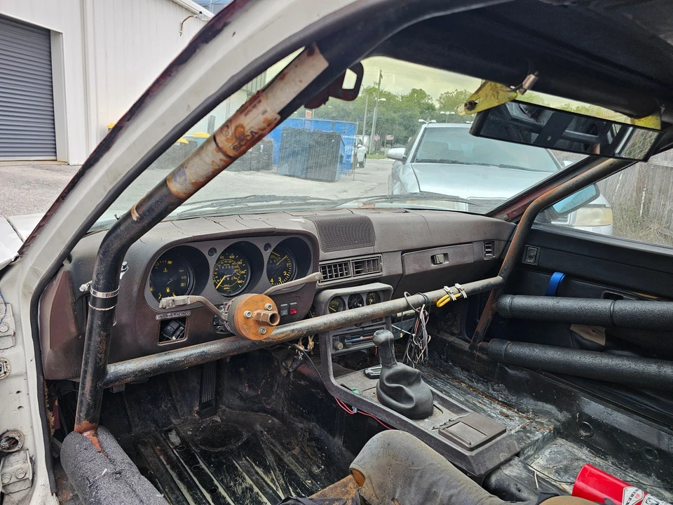 1985 Porsche 944 - Image 8 of 10