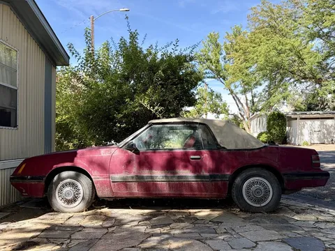 1985 Ford Mustang LX Convertible