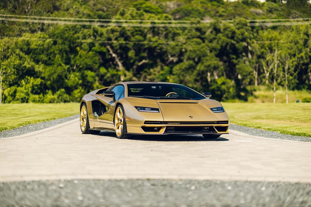 2022 Lamborghini Countach LPI 800-4 - Image 6 of 31