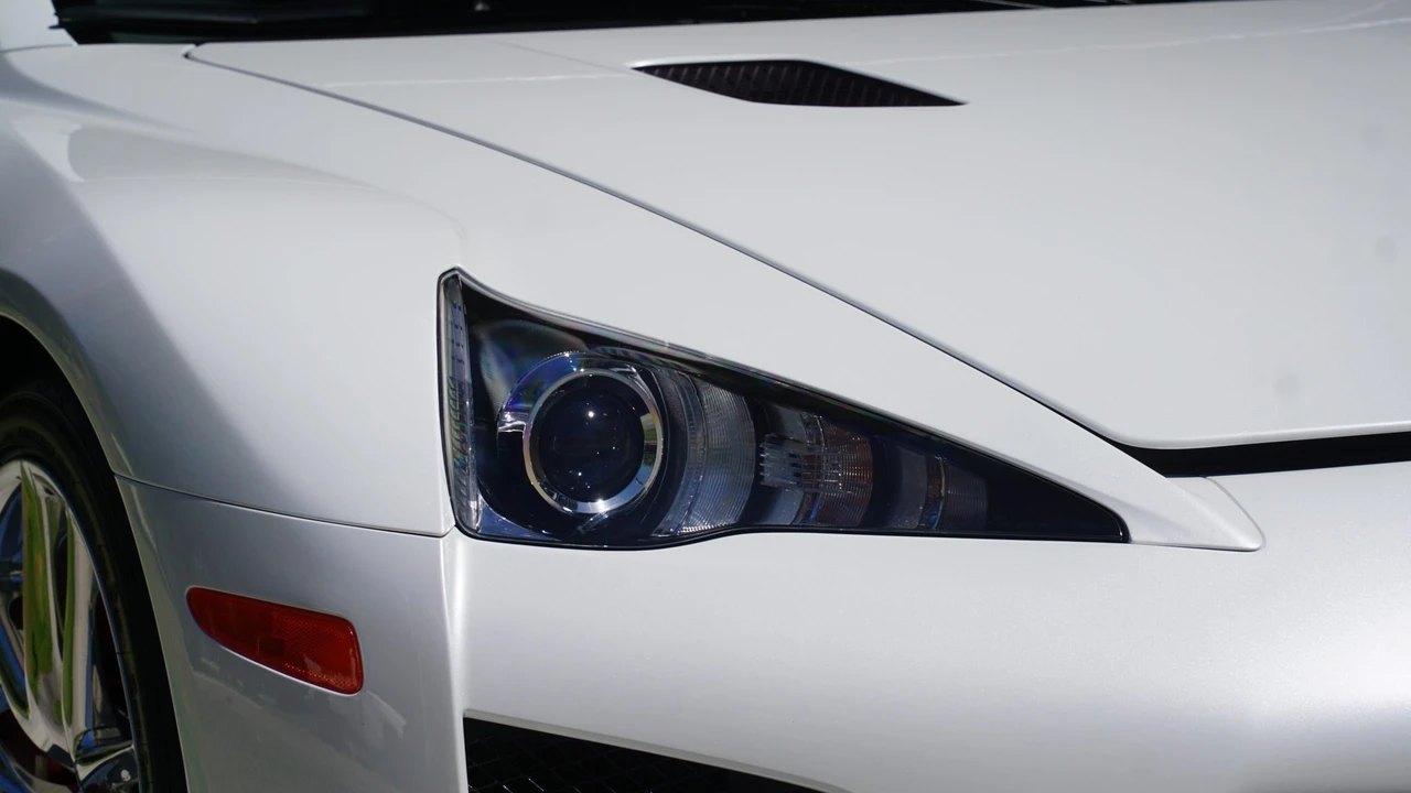 2012 Lexus LFA - Image 21 of 31