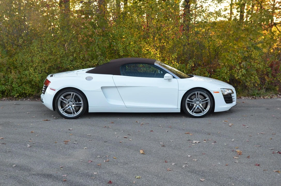 2011 Audi 42 R8 - Image 24 of 31