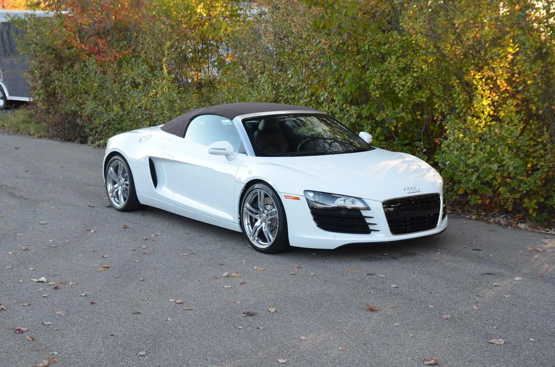 2011 Audi 42 R8 - Image 25 of 31