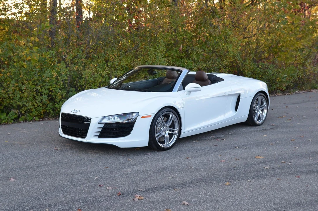 2011 Audi 42 R8 - Image 3 of 31