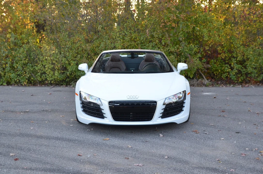 2011 Audi 42 R8 - Image 15 of 31