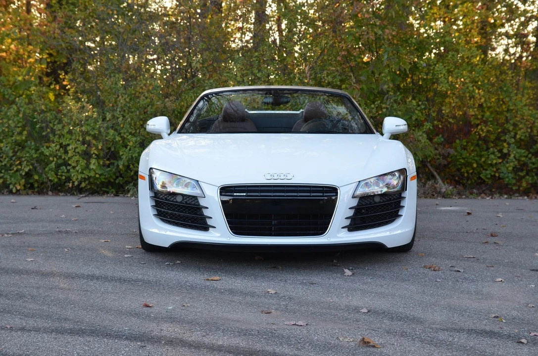 2011 Audi 42 R8 - Image 16 of 31