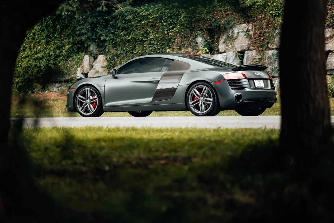 2015 Audi 42 R8 - Image 16 of 31