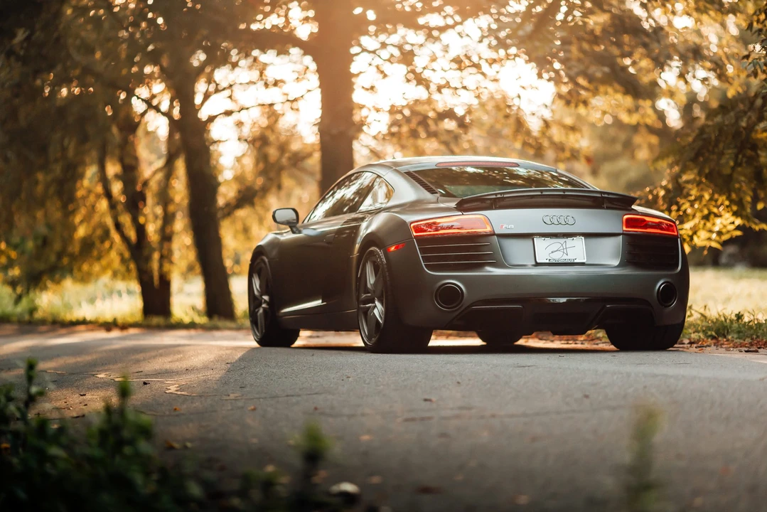 2015 Audi 42 R8 - Image 22 of 31