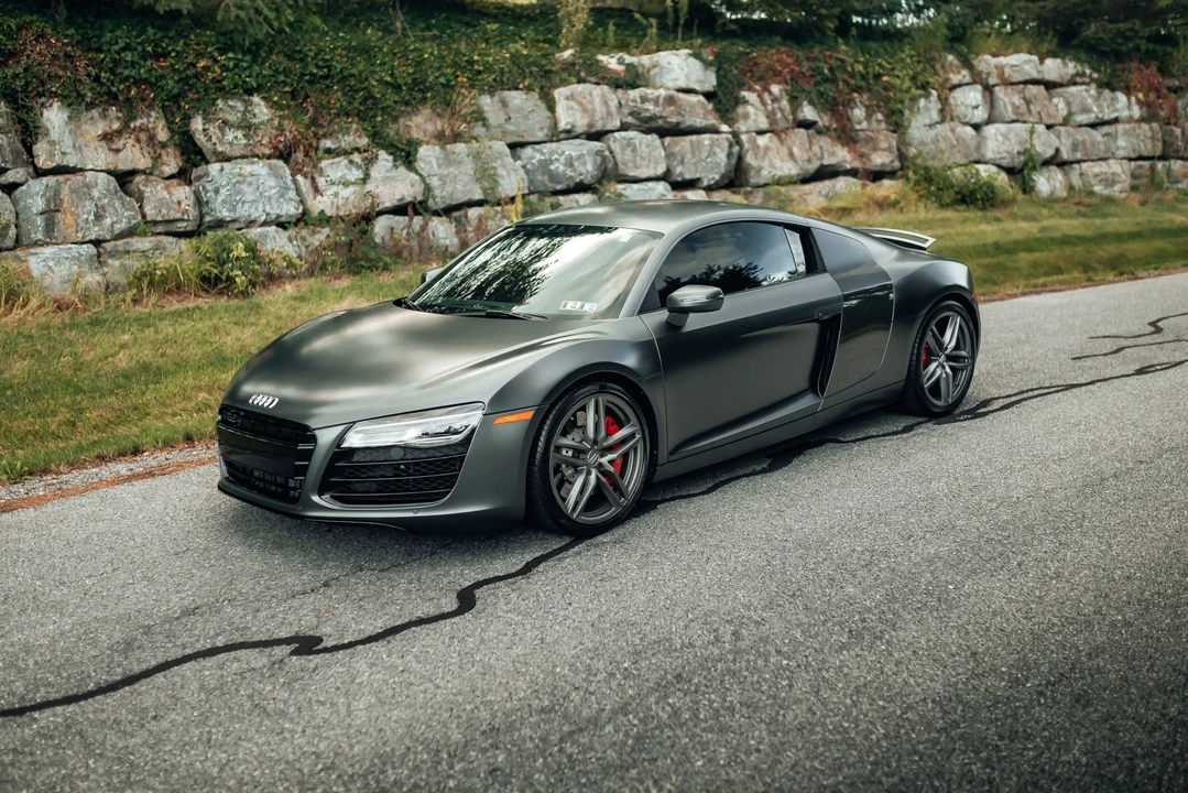 2015 Audi 42 R8 - Image 11 of 31