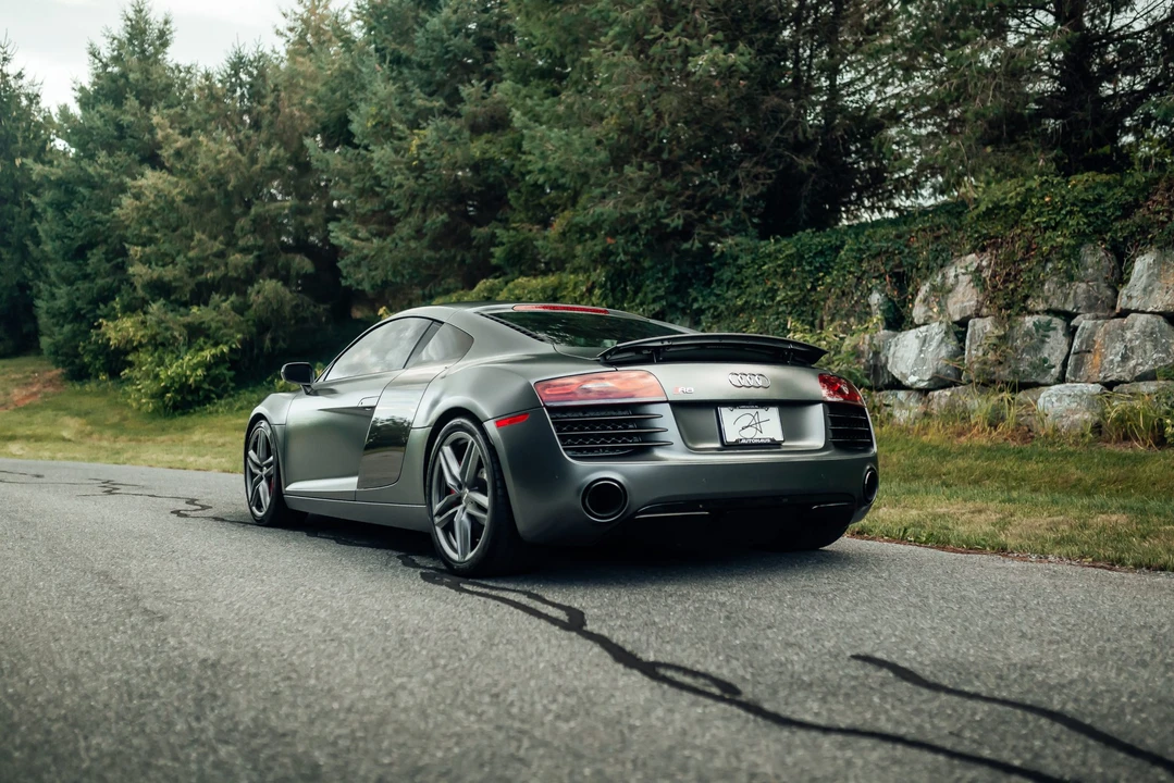 2015 Audi 42 R8 - Image 20 of 31