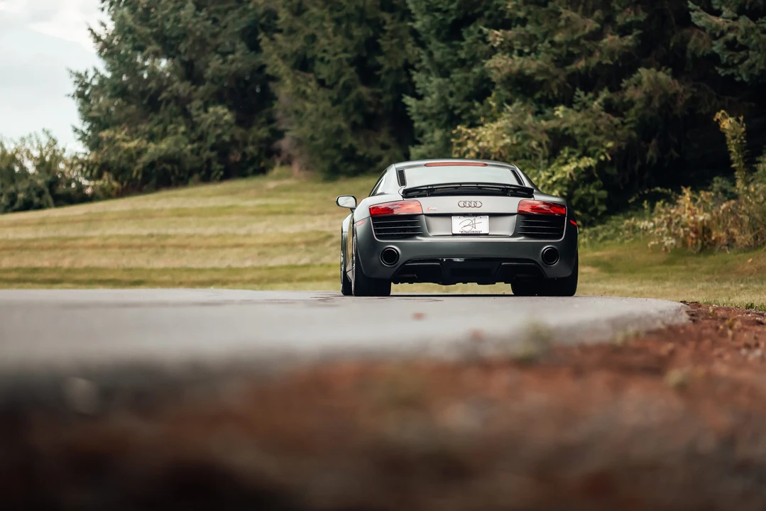 2015 Audi 42 R8 - Image 29 of 31