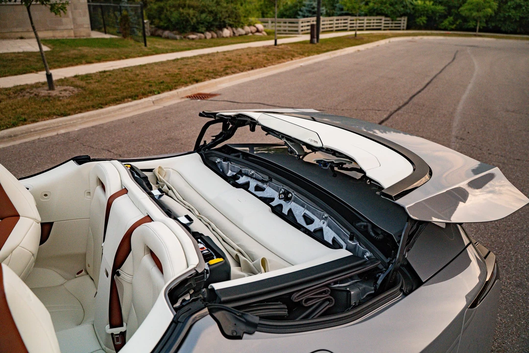 2026 Lexus LC - Image 23 of 31