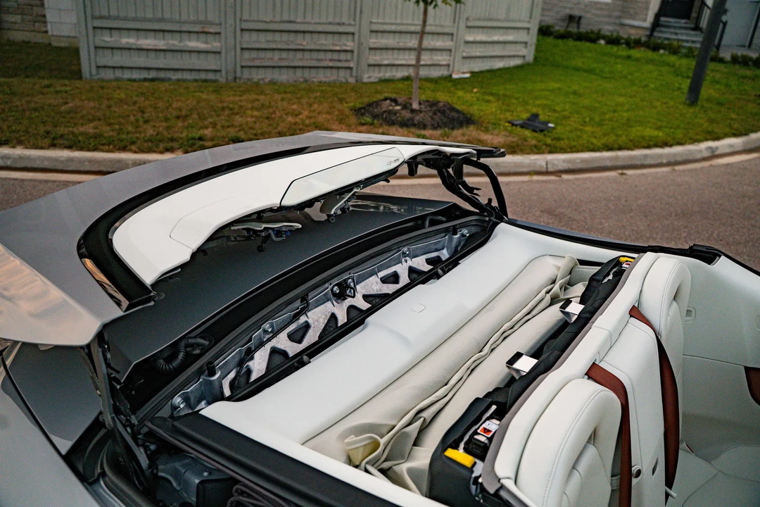 2026 Lexus LC - Image 21 of 31