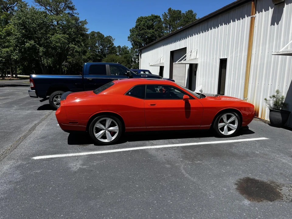 2008 Dodge Challenger SRT8 & 392 3rd Gen - Image 10 of 31