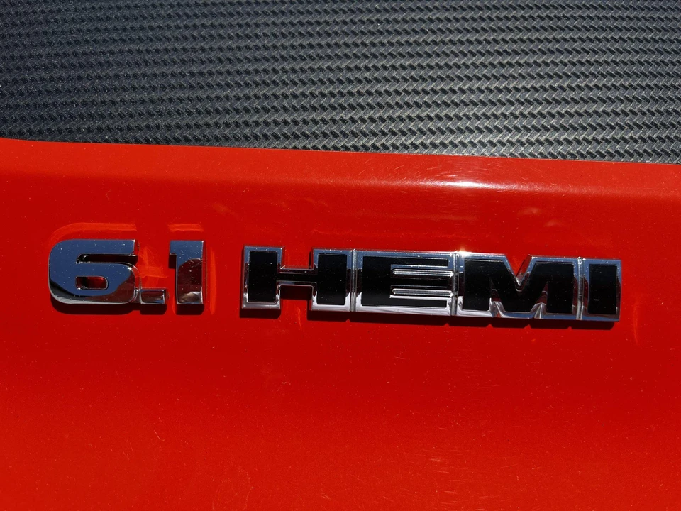 2008 Dodge Challenger SRT8 & 392 3rd Gen - Image 23 of 31