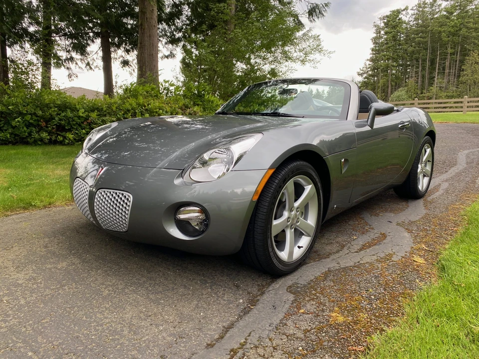 2006 Pontiac Solstice - Image 12 of 31