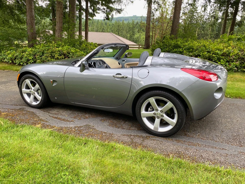 2006 Pontiac Solstice - Image 16 of 31
