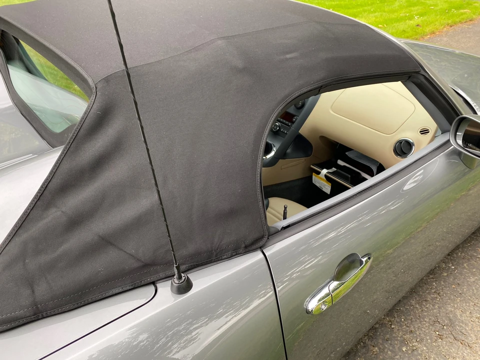 2006 Pontiac Solstice - Image 29 of 31