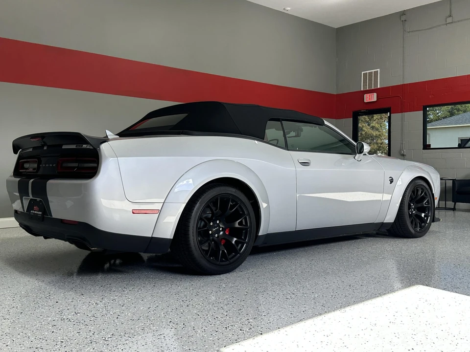 2023 Dodge Challenger SRT Hellcat 3rd Gen - Image 27 of 31
