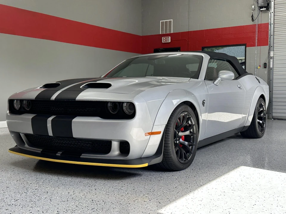 2023 Dodge Challenger SRT Hellcat 3rd Gen - Image 19 of 31
