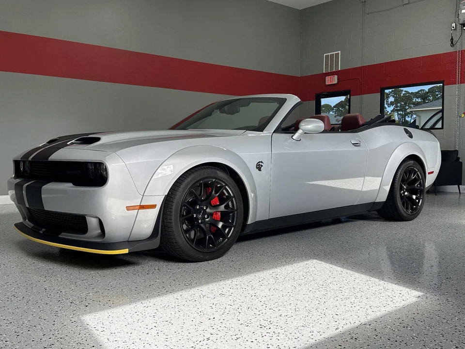 2023 Dodge Challenger SRT Hellcat 3rd Gen - Image 2 of 31
