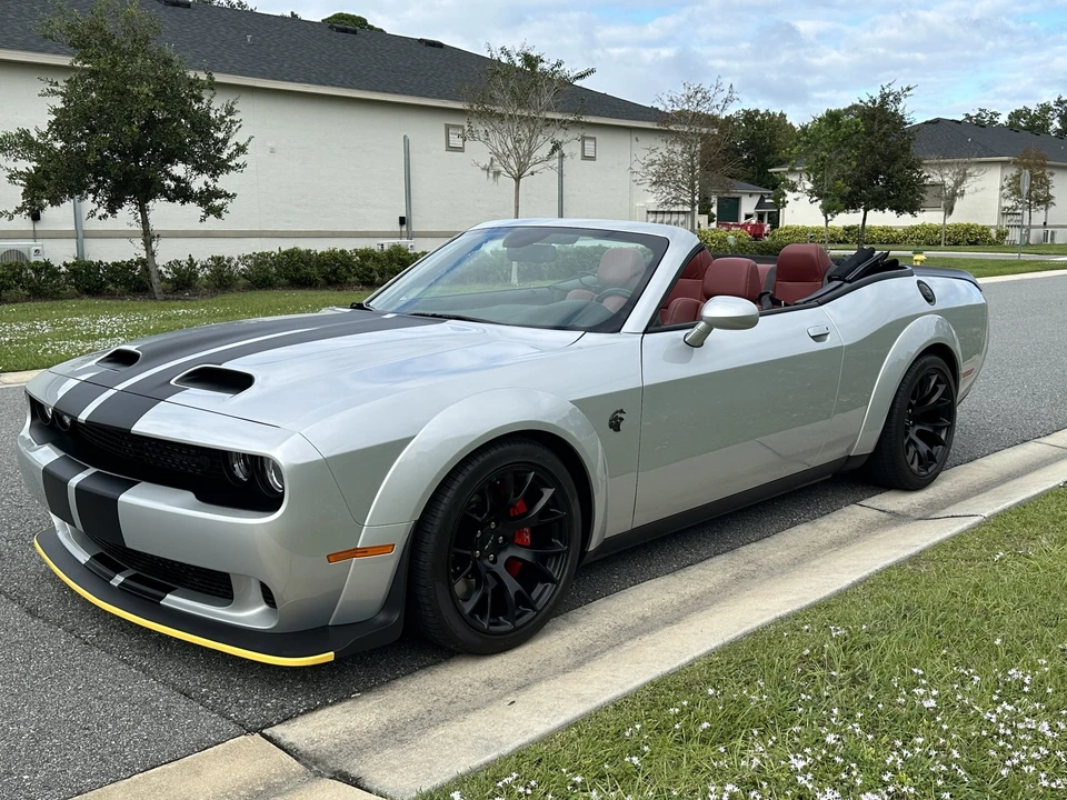 2023 Dodge Challenger SRT Hellcat 3rd Gen - Image 5 of 31