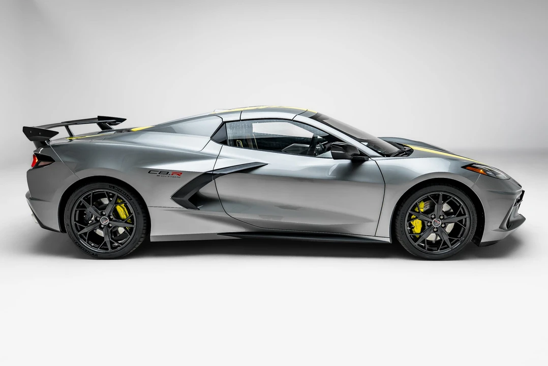 2022 Chevrolet Corvette C8 - Image 15 of 31