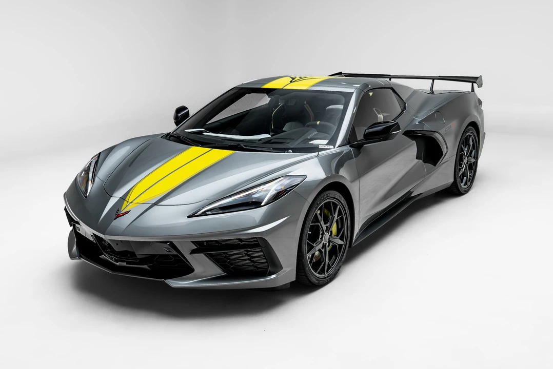 2022 Chevrolet Corvette C8 - Image 2 of 31