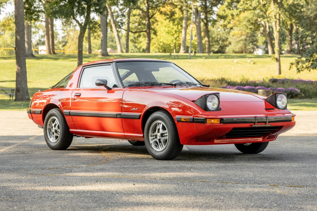 1985 Mazda RX-7 SA & FB - Image 7 of 31