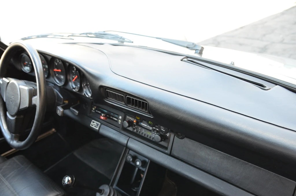 1982 Porsche 911 Carrera SC - Image 21 of 31